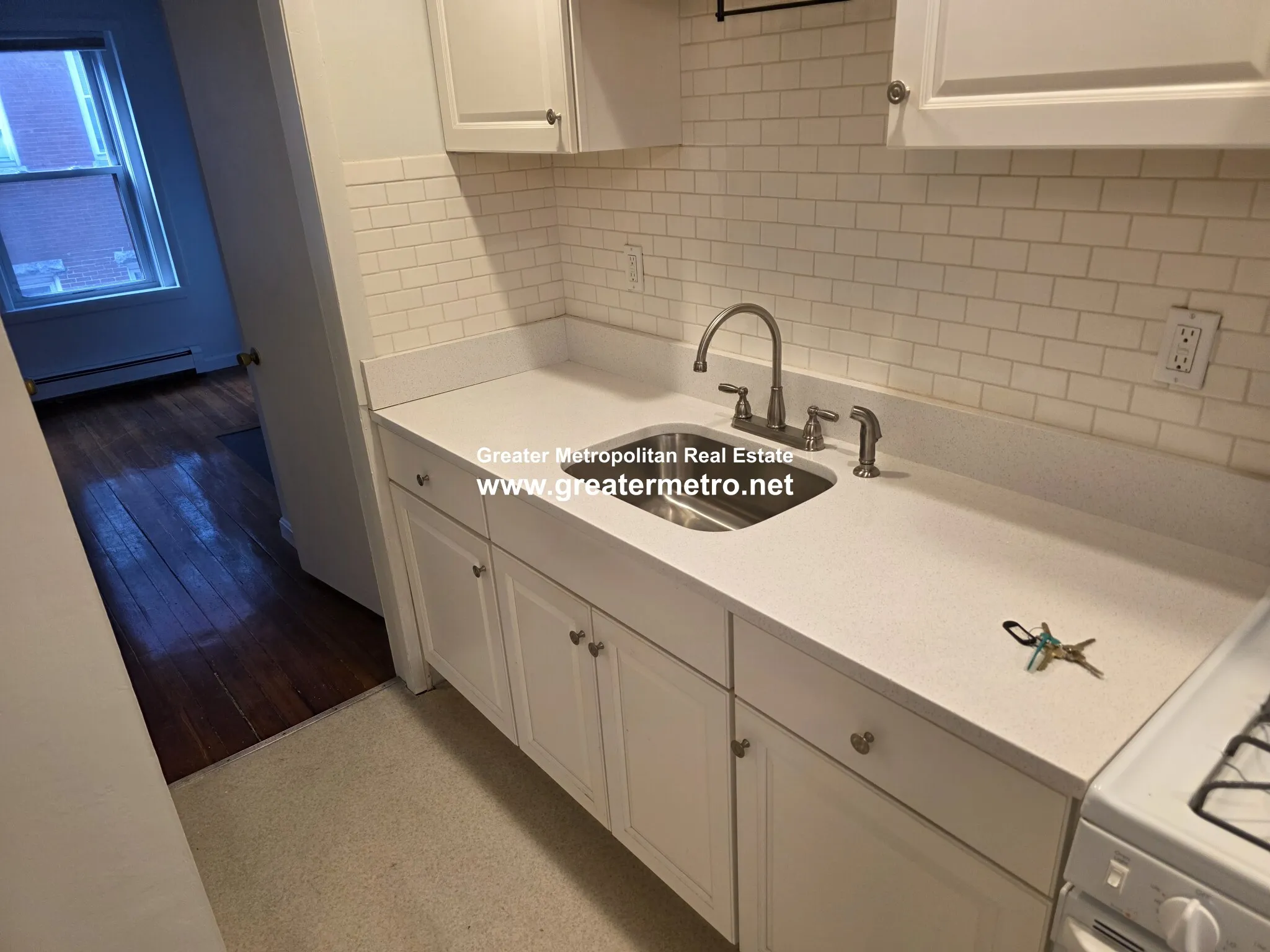 1.5 bed, 1 bath apartment for rent at 207 Salem St Unit 3, North End — photo 3 of 16