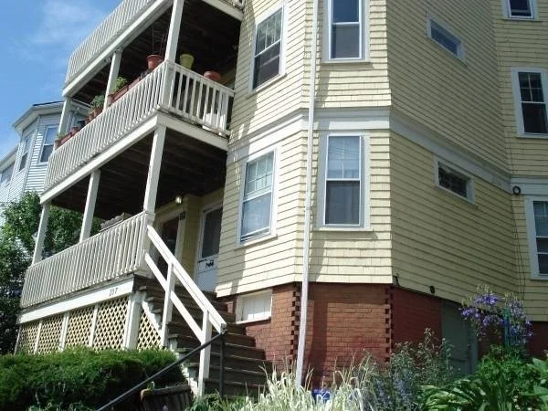 3 bed, 2 bath apartment for rent at 207 Summer St Unit 1, Spring Hill — photo 30 of 30