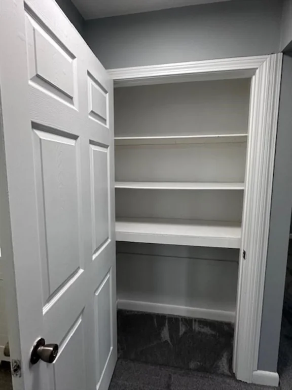 2 bed, 1 bath apartment for rent at 207 Union Unit 9, Rockland — photo 4 of 13
