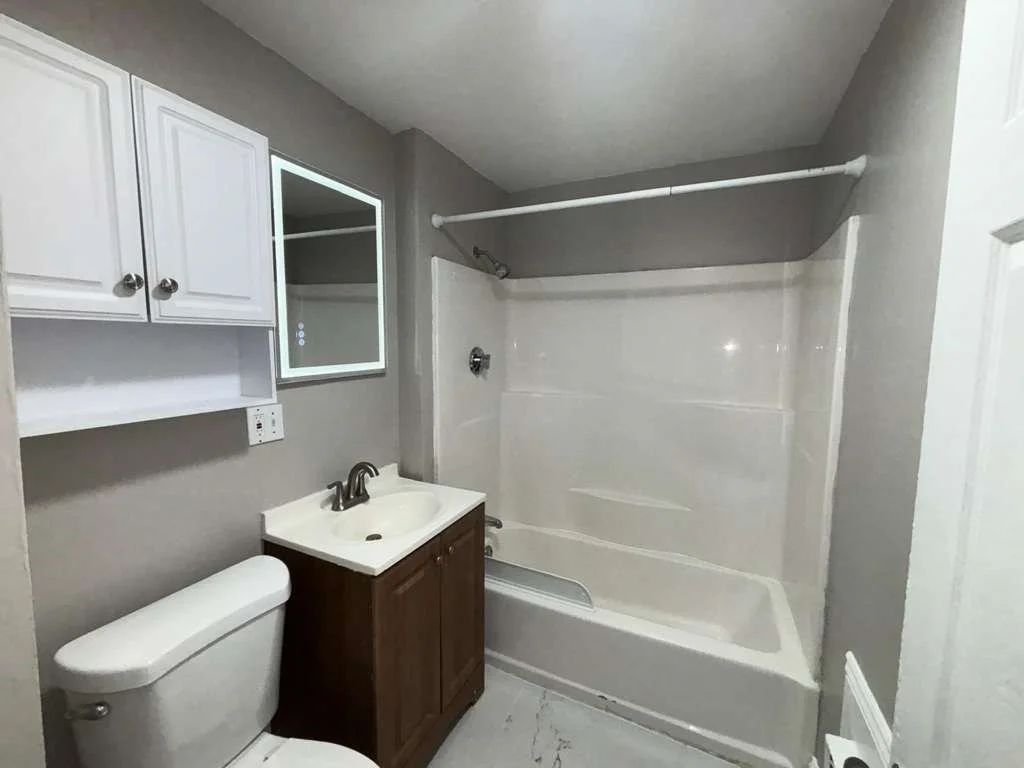 4 bed, 2 bath apartment for rent at 208-210 Bruce St Unit 1, Lawrence — photo 15 of 15