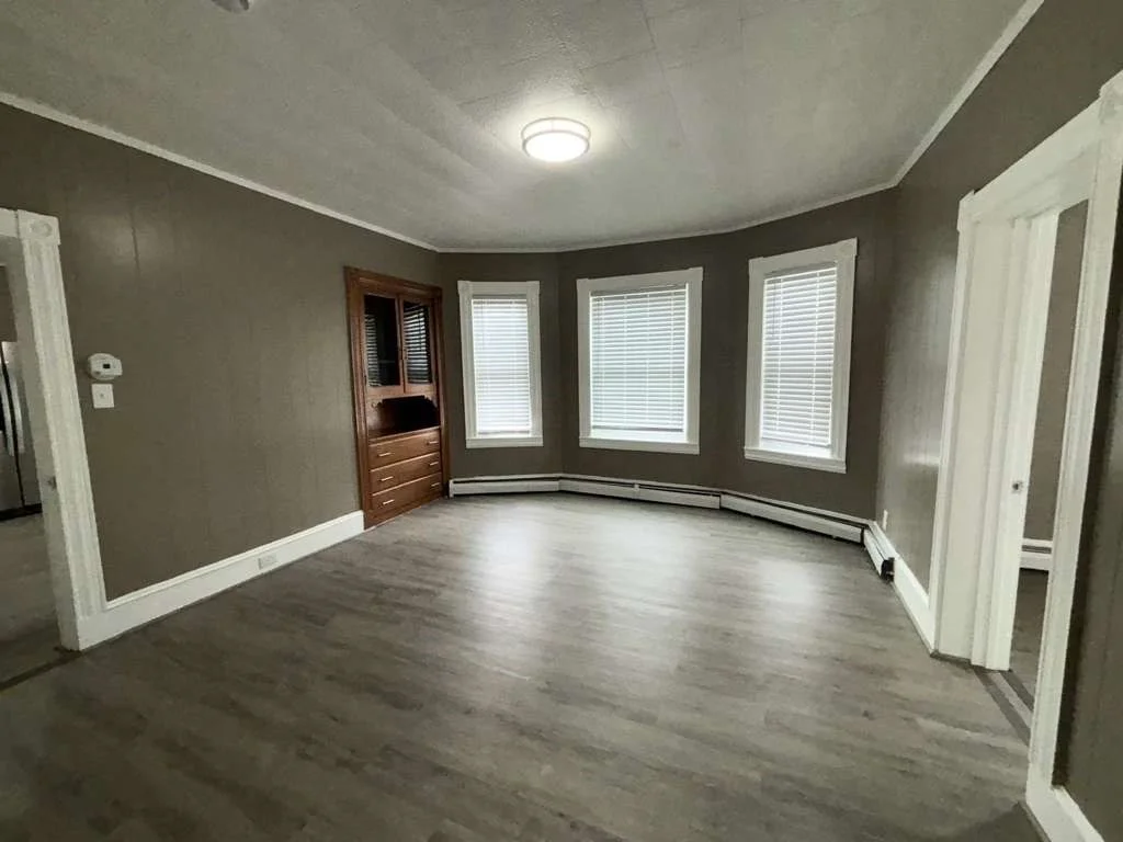 4 bed, 2 bath apartment for rent at 208-210 Bruce St Unit 1, Lawrence — photo 2 of 15