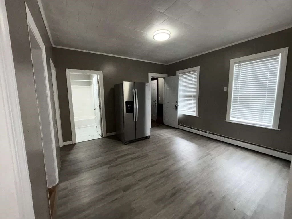 4 bed, 2 bath apartment for rent at 208-210 Bruce St Unit 1, Lawrence