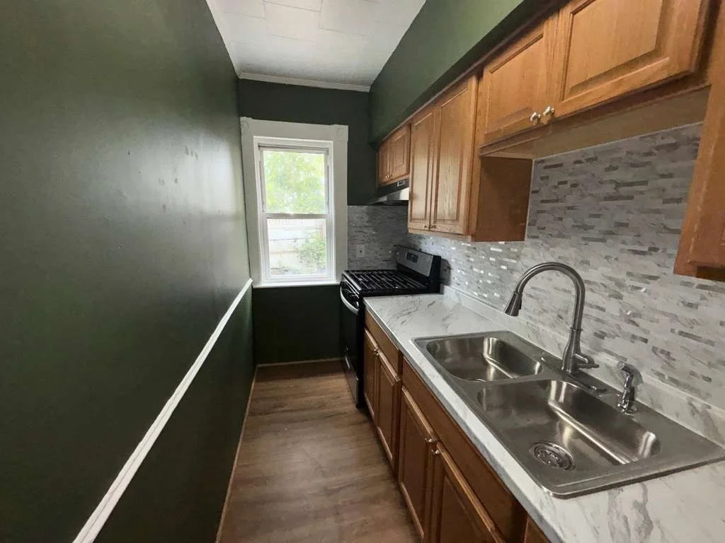 4 bed, 2 bath apartment for rent at 208-210 Bruce St Unit 1, Lawrence — photo 13 of 15