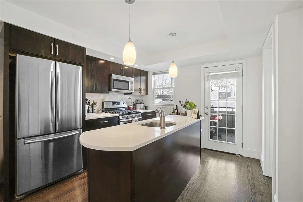 2 bed, 1 bath apartment for rent at 208-210 West 7th St Unit 2L, South Boston