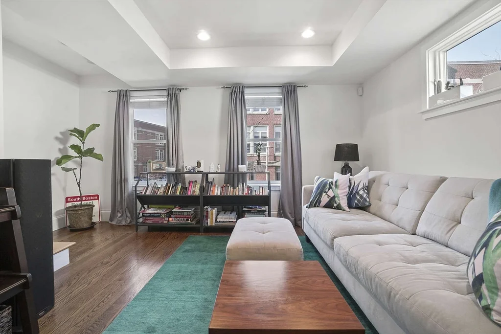 2 bed, 1 bath apartment for rent at 208-210 West 7th St Unit 2L, South Boston — photo 6 of 20