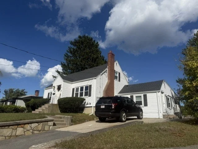 1 bed, 1 bath apartment for rent at 208 Green St Unit 2, Weymouth — photo 1 of 9