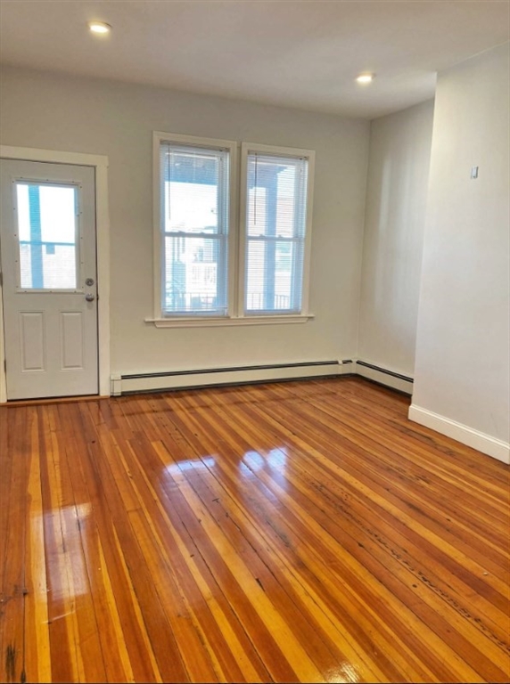 2 bed, 1 bath apartment for rent at 208 Maverick St Unit 2R, East Boston — photo 3 of 7