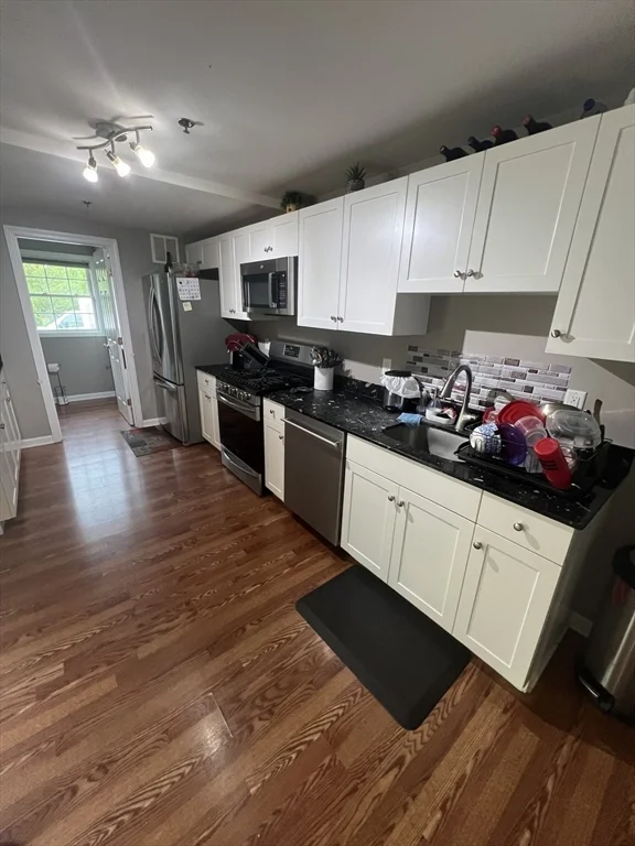 3 bed, 1 bath apartment for rent at 208 N Main St , Unit 208, Andover — photo 3 of 9