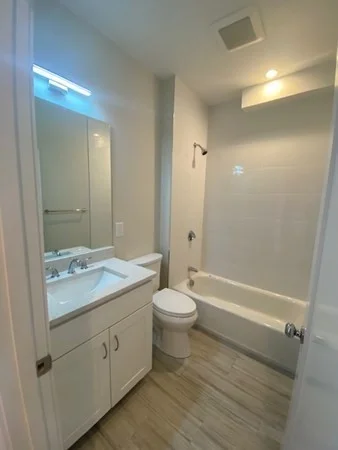 2 bed, 1 bath apartment for rent at 208 Neponset Valley Pkwy Unit 4, Hyde Park — photo 4 of 11