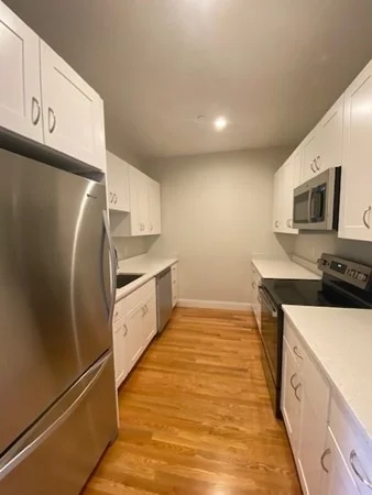 2 bed, 1 bath apartment for rent at 208 Neponset Valley Pkwy Unit 4, Hyde Park — photo 6 of 11