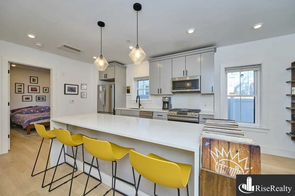 1 bed, 1 bath apartment for rent at 208 Spencer Ave Unit 2, Chelsea