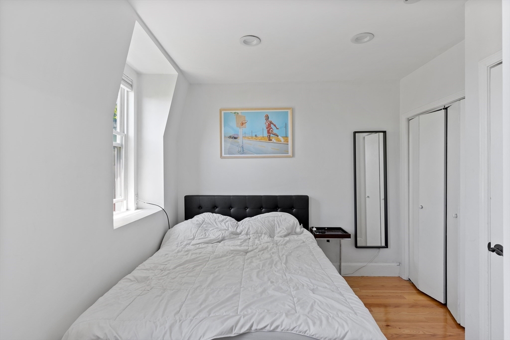 1 bed, 1 bath apartment for rent at 208 Washington Unit 4, Chelsea — photo 10 of 11