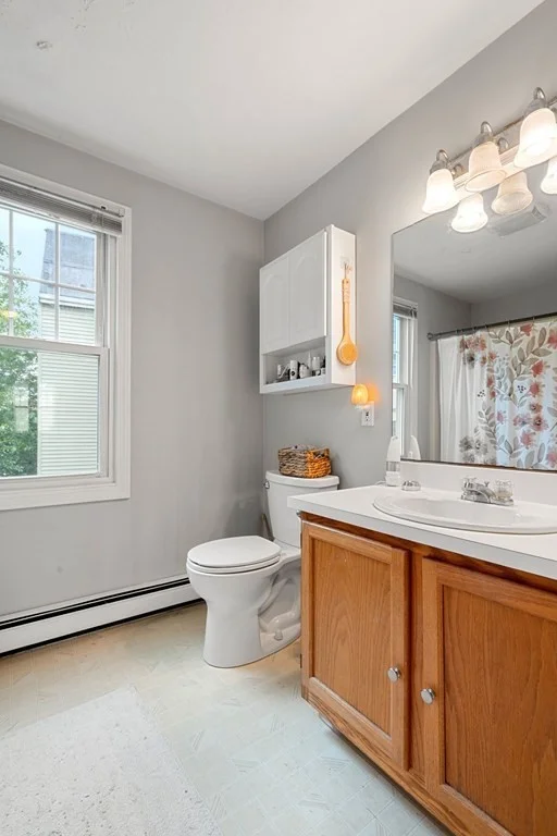 4 bed, 2 bath apartment for rent at 208 West 6th, Boston — photo 11 of 29