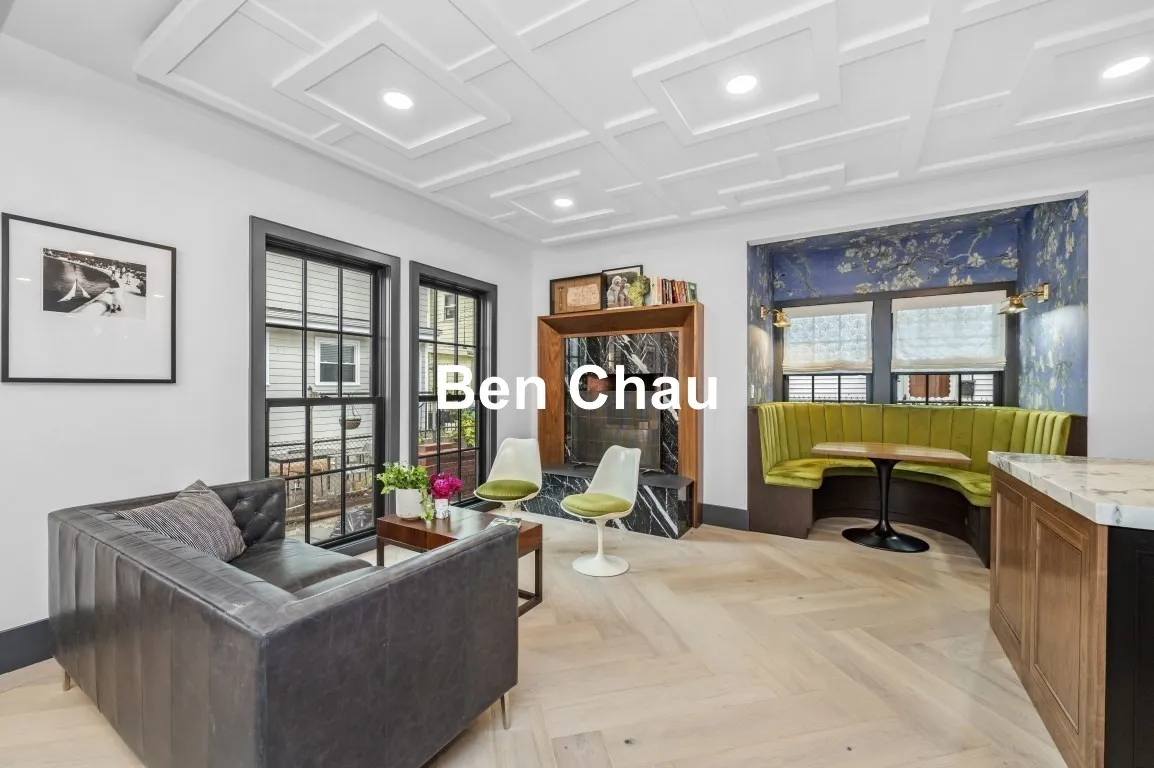 3 bed, 3 bath apartment for rent at 208 Windsor St Unit 208, The Port — photo 3 of 21