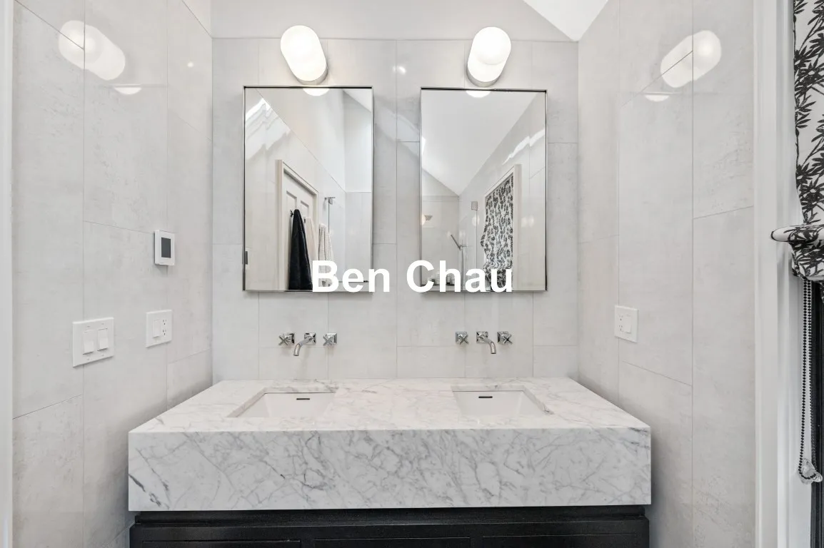 3 bed, 3 bath apartment for rent at 208 Windsor St Unit 208, The Port — photo 11 of 21