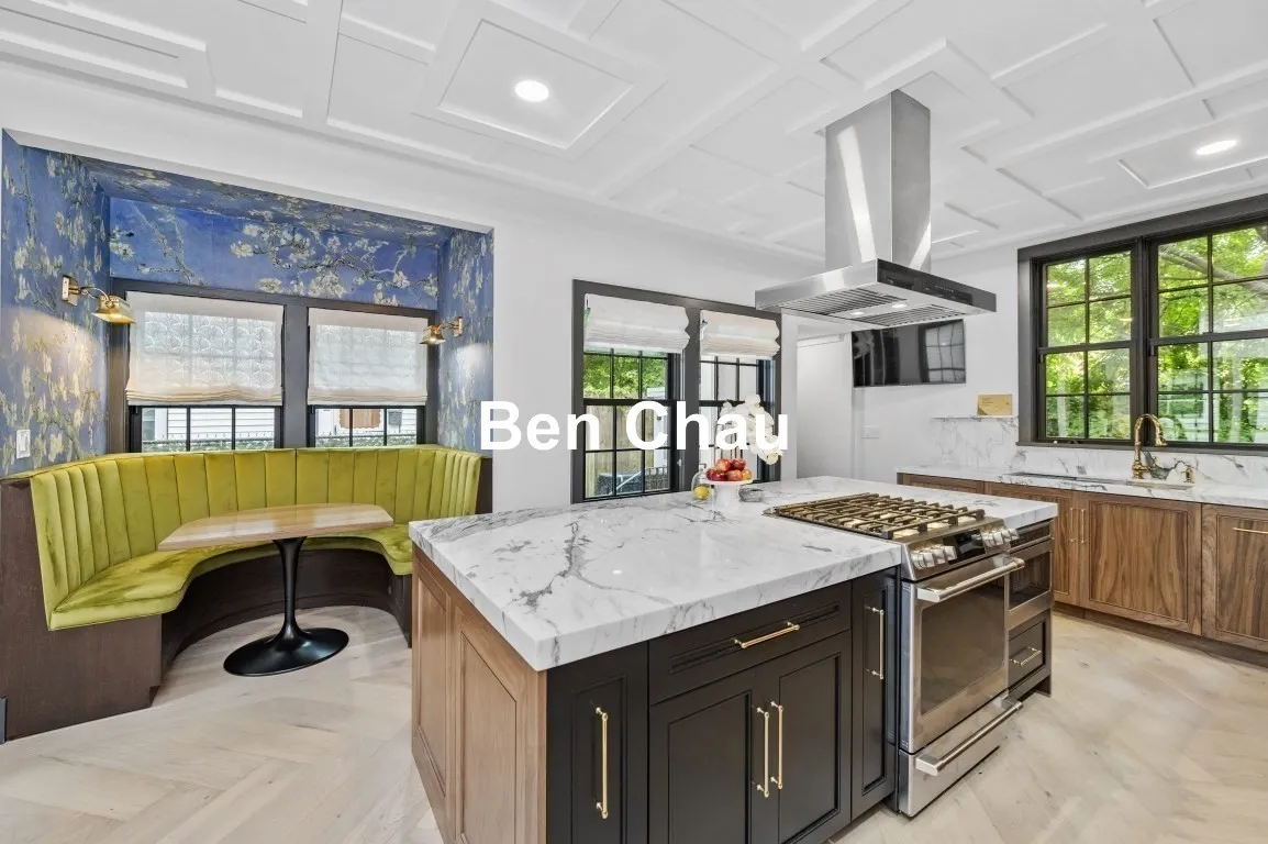 3 bed, 3 bath apartment for rent at 208 Windsor St Unit 208, The Port — photo 4 of 21