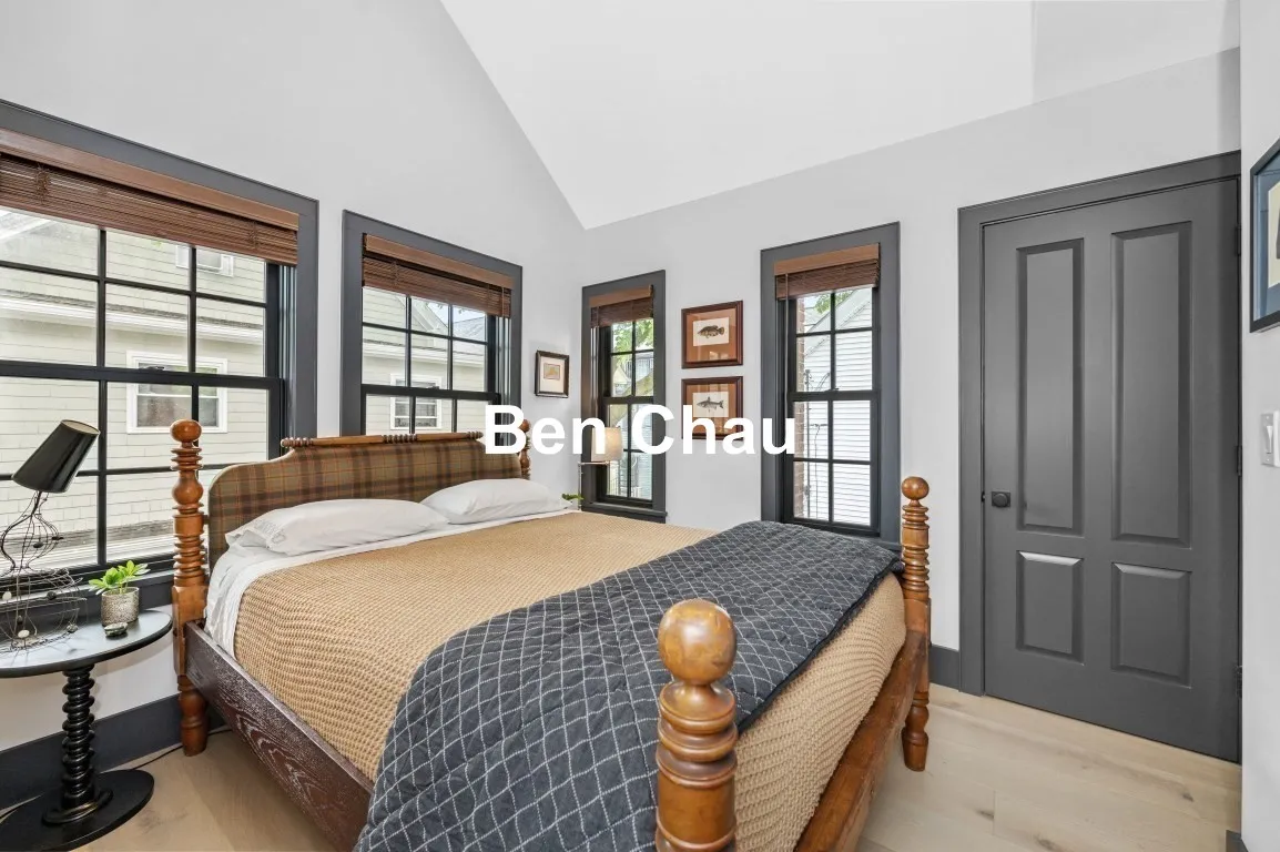 3 bed, 3 bath apartment for rent at 208 Windsor St Unit 208, The Port — photo 13 of 21