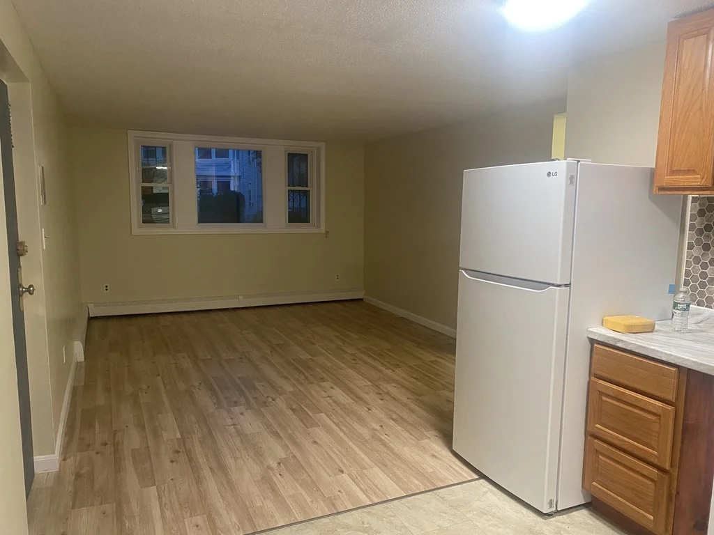 2 bed, 1 bath apartment for rent at 2089 Dorchester Ave Unit 1, Dorchester — photo 2 of 9