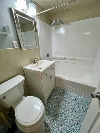2 bed, 1 bath apartment for rent at 2089 Dorchester Ave Unit 4, Dorchester — photo 4 of 11