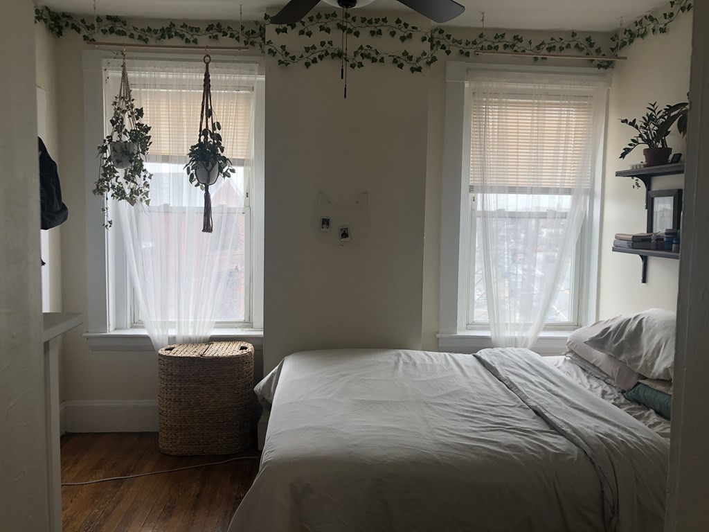 1 bed, 1 bath apartment for rent at 208A Washington St Unit 6, Prospect Hill — photo 7 of 16
