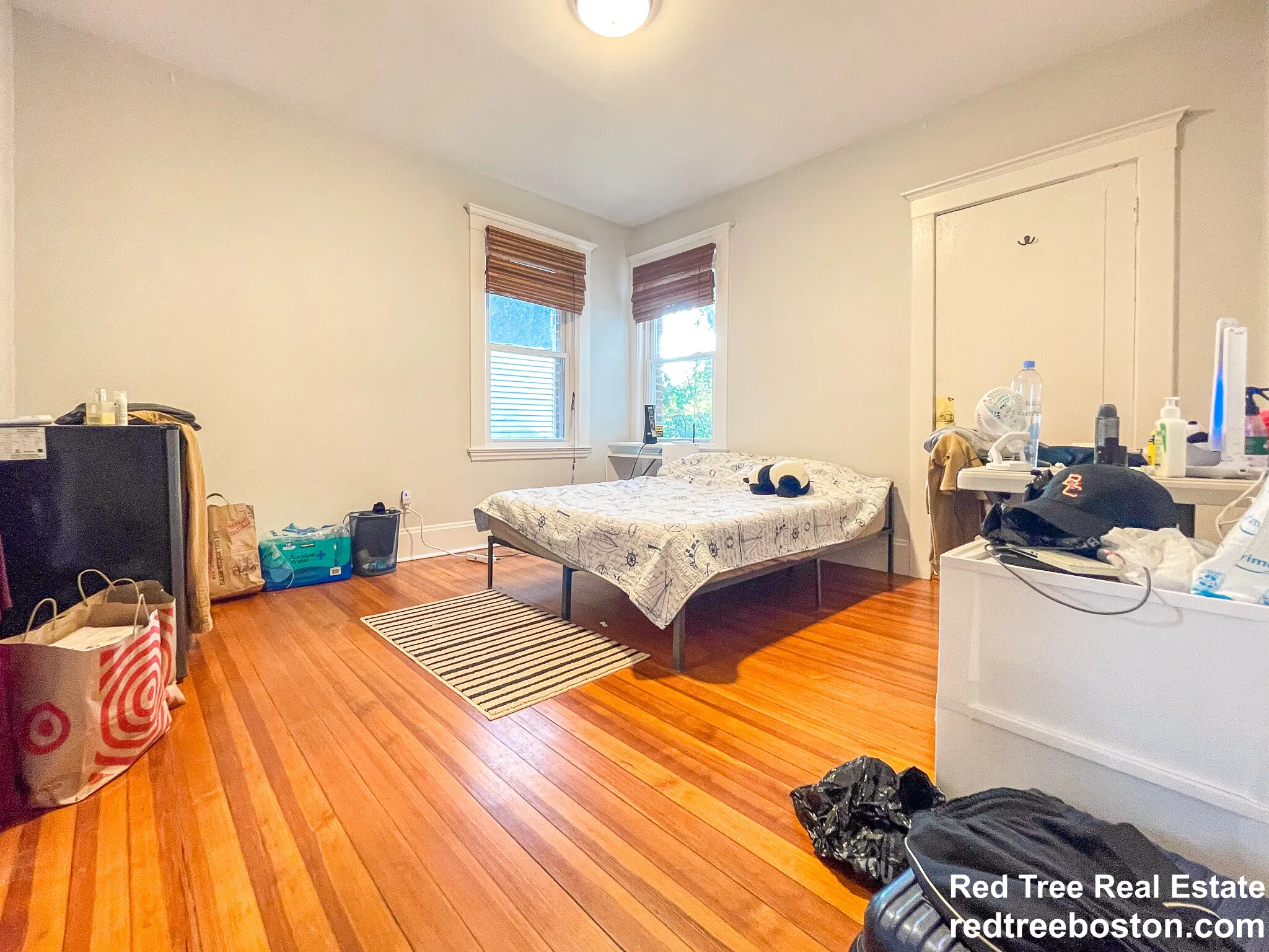 4 bed, 2 bath apartment for rent at 209 Chestnut Hill Ave Unit 1, Brighton — photo 7 of 12