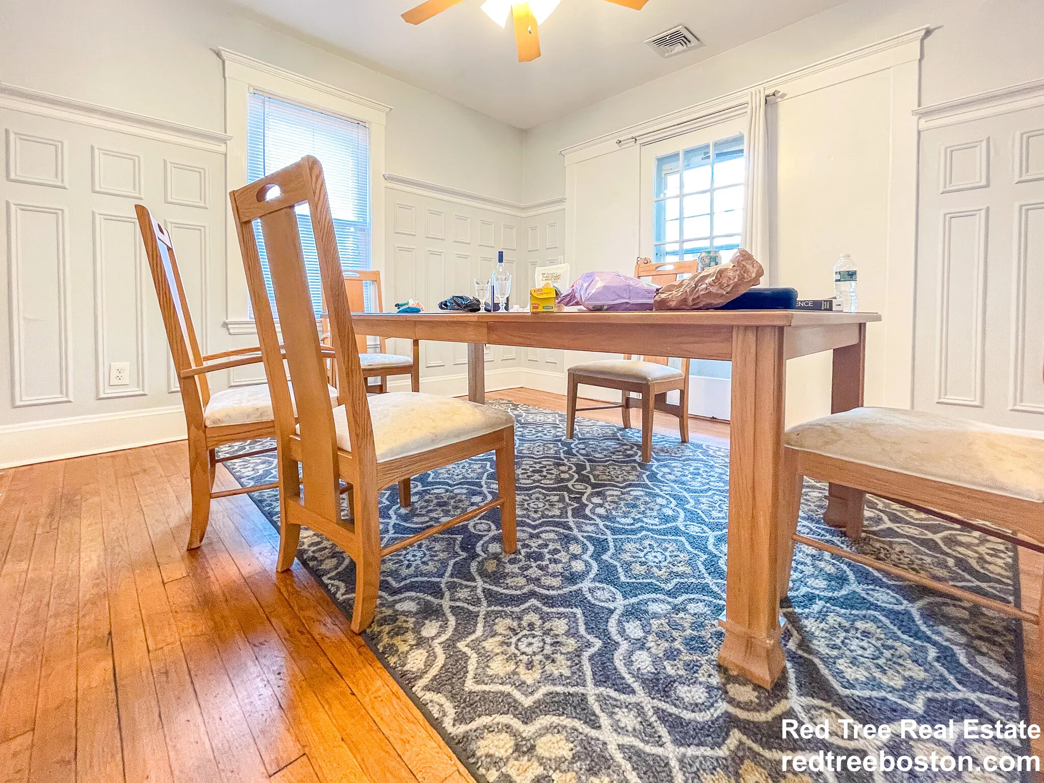 4 bed, 2 bath apartment for rent at 209 Chestnut Hill Ave Unit 1, Brighton — photo 2 of 12