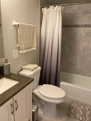 1 bed, 1 bath apartment for rent at 209 Commonwealth Ave Unit 1, Chestnut Hill — photo 12 of 13