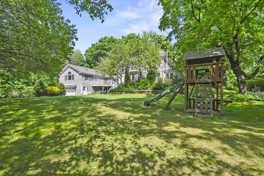 4 bed, 2 bath apartment for rent at 209 Curve St, Millis — photo 34 of 41