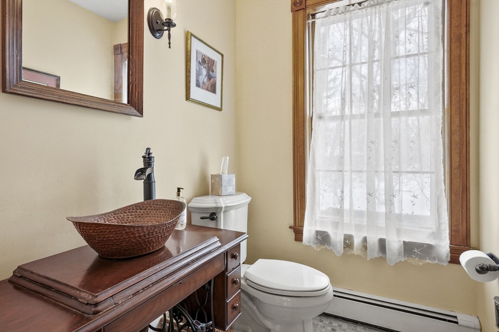 4 bed, 2 bath apartment for rent at 209 Curve St, Millis — photo 13 of 41