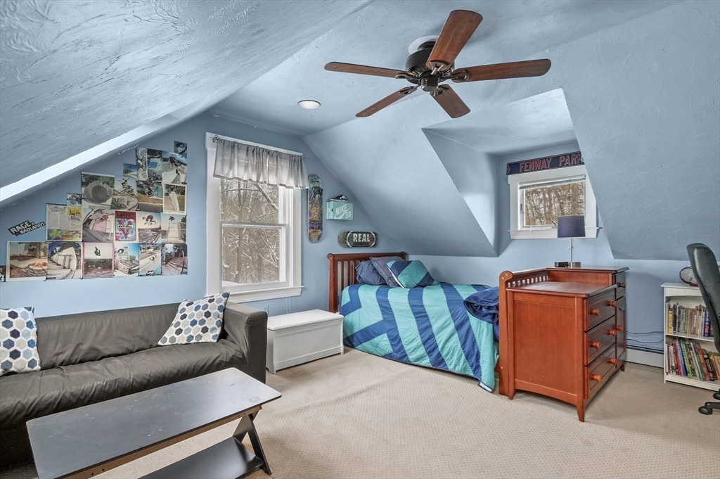 4 bed, 2 bath apartment for rent at 209 Curve St, Millis — photo 28 of 41