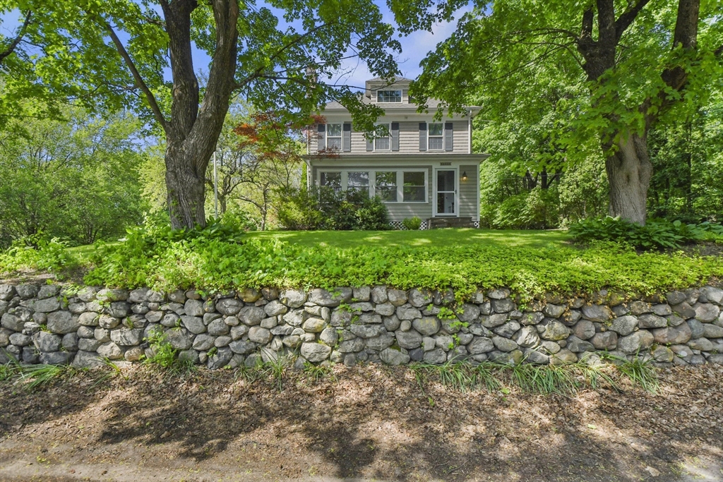 4 bed, 2 bath apartment for rent at 209 Curve St, Millis — photo 38 of 41
