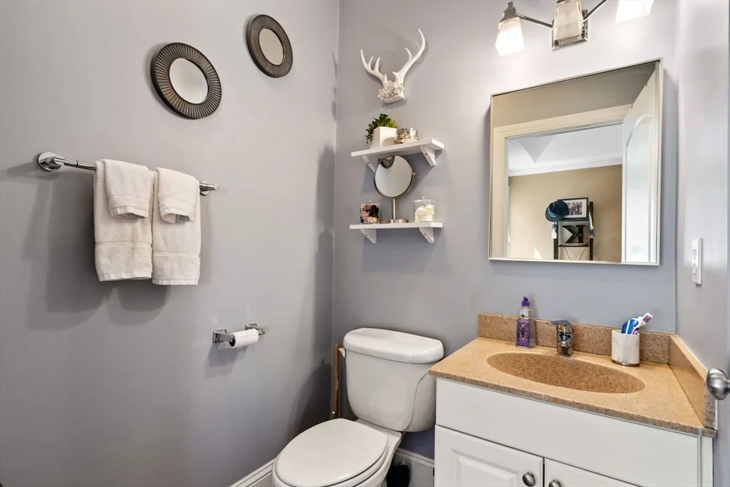 3 bed, 2 bath apartment for rent at 209 D St Unit 2, South Boston — photo 16 of 22