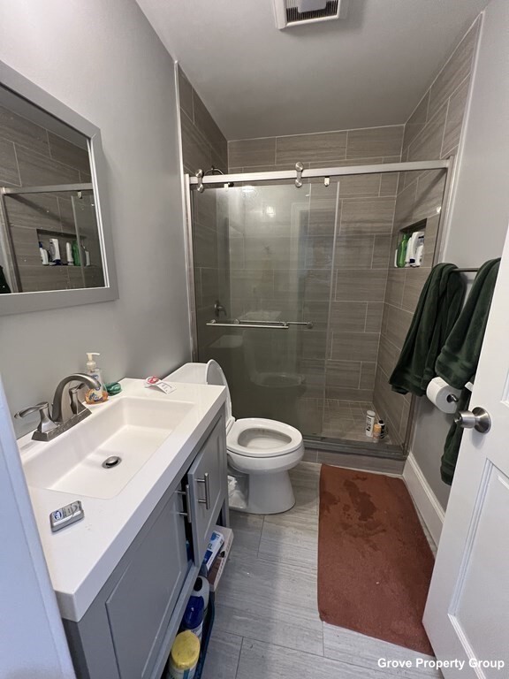 4 bed, 2 bath apartment for rent at 209 East Cottage St Unit 2, Dorchester — photo 10 of 12