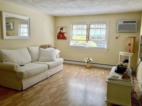 1 bed, 1 bath apartment for rent at 209 Great Rd Unit B-3, Acton — photo 15 of 35