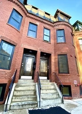2 bed, 2.5 bath apartment for rent at 209 Green St Unit 2, Cambridgeport — photo 1 of 17