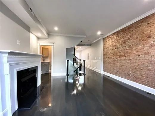 2 bed, 2.5 bath apartment for rent at 209 Green St Unit 2, Cambridgeport — photo 7 of 17