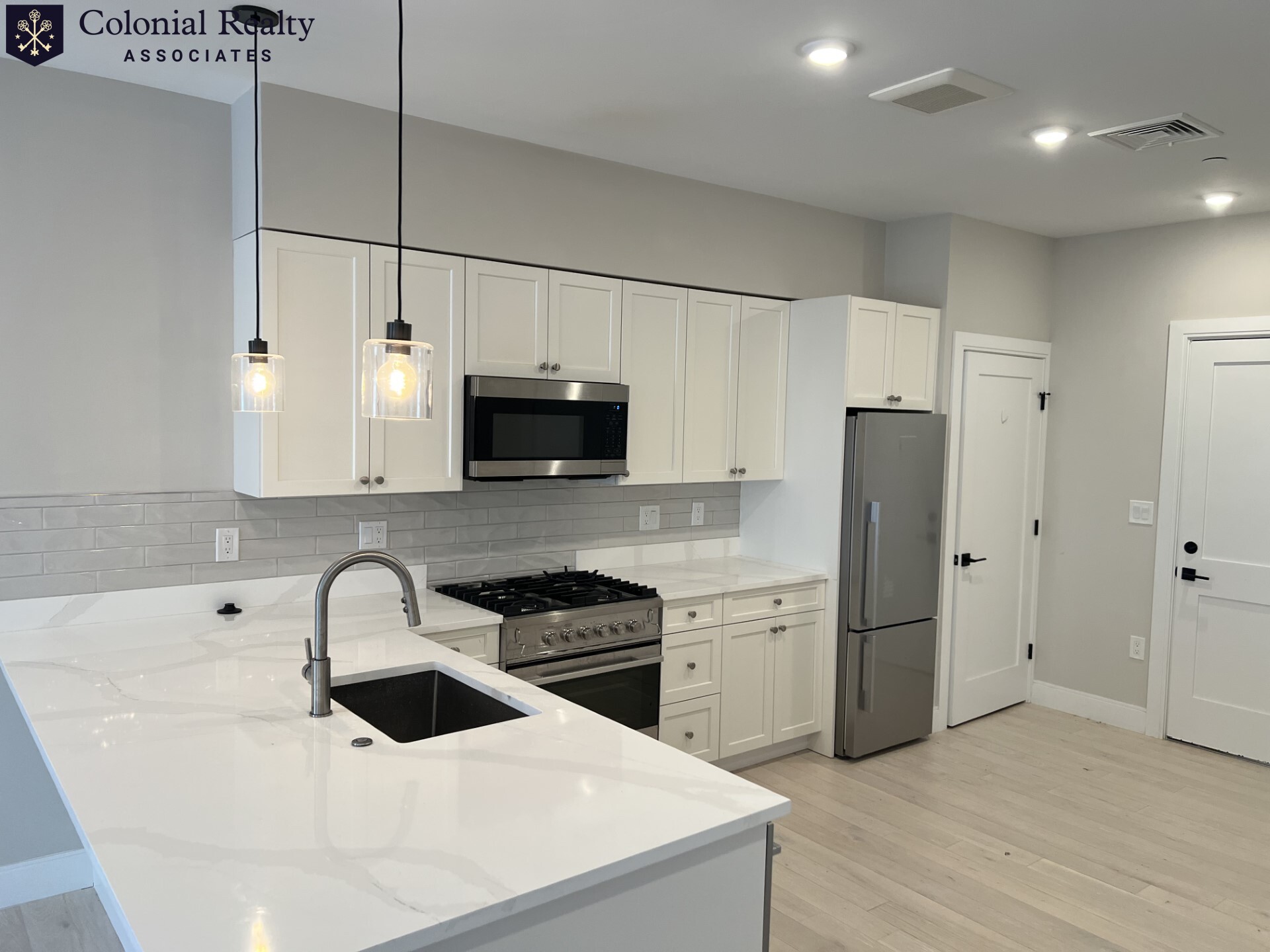 1 bed, 1 bath apartment for rent at 209 Green St Unit 211, Jamaica Plain