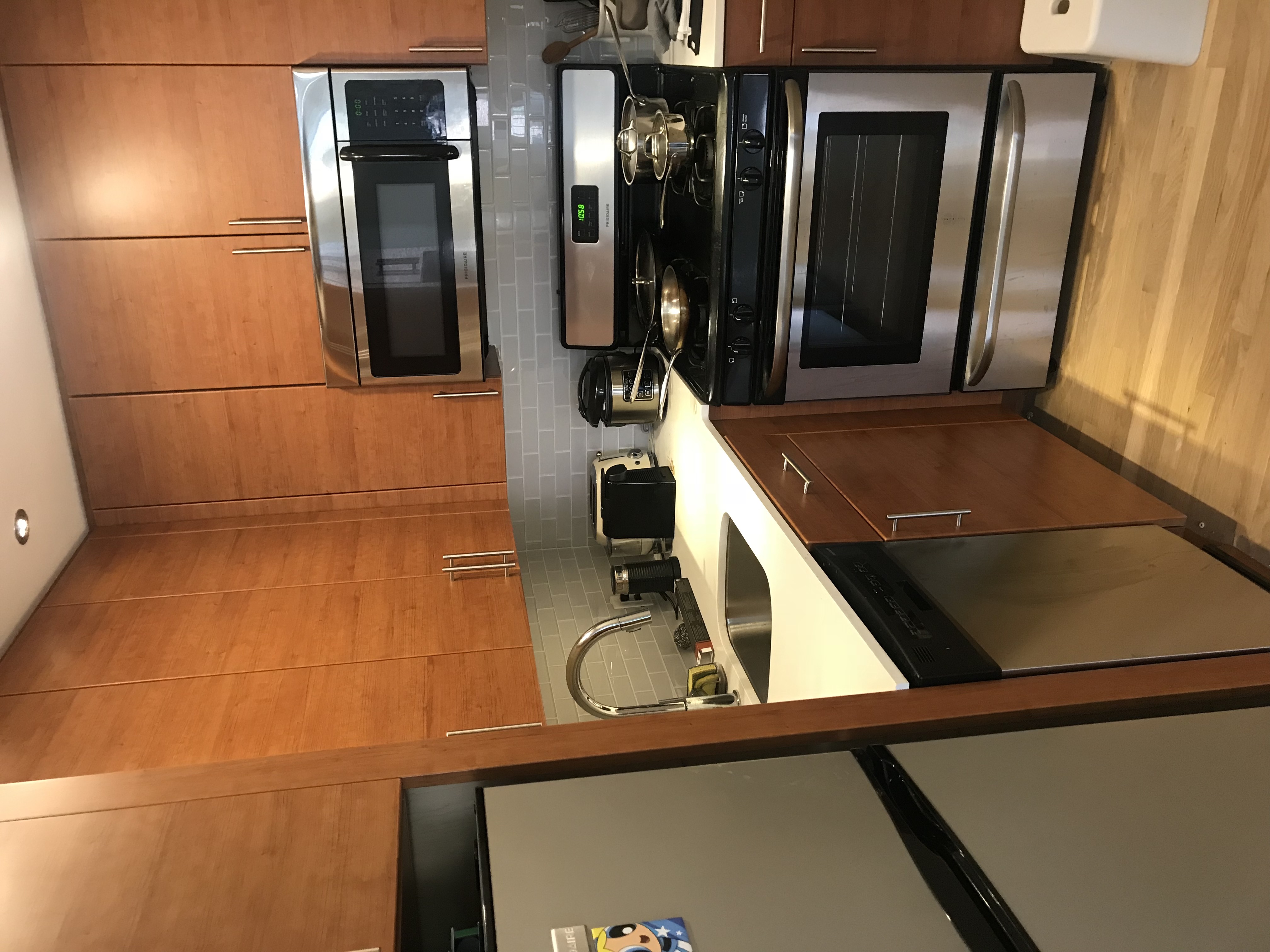 Studio bed, 1 bath apartment for rent at 209 Newbury St Unit 2, Back Bay — photo 6 of 6