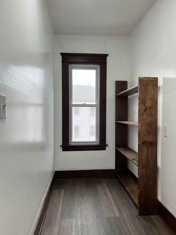 3 bed, 1 bath apartment for rent at 209 Pilgrim Ave Unit 3, Worcester — photo 7 of 21