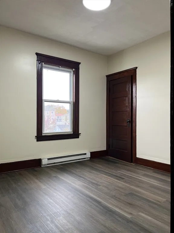 3 bed, 1 bath apartment for rent at 209 Pilgrim Ave Unit 3, Worcester — photo 12 of 21