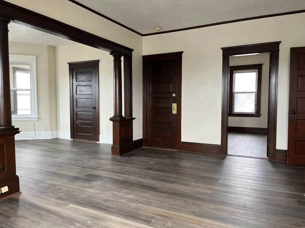 3 bed, 1 bath apartment for rent at 209 Pilgrim Ave Unit 3, Worcester — photo 21 of 21