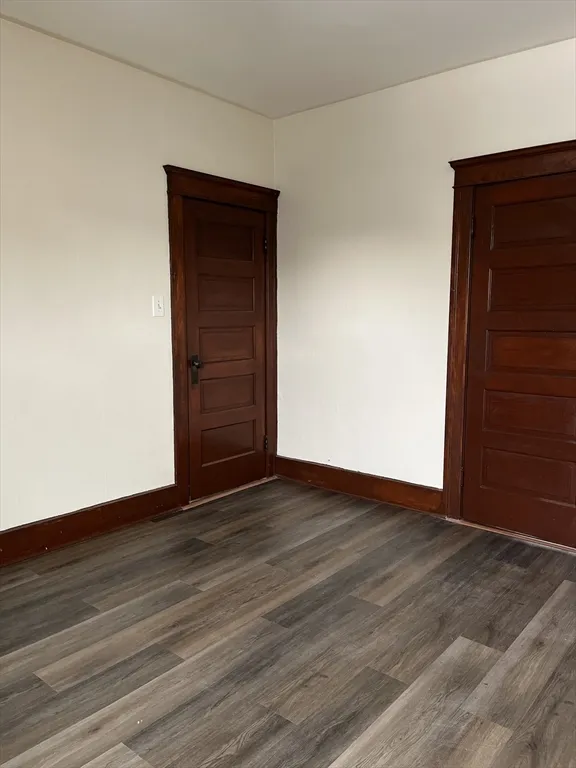 3 bed, 1 bath apartment for rent at 209 Pilgrim Ave Unit 3, Worcester — photo 16 of 21