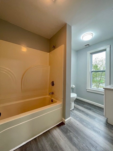 2 bed, 1 bath apartment for rent at 209 Sterling St Unit 2, Clinton — photo 21 of 30