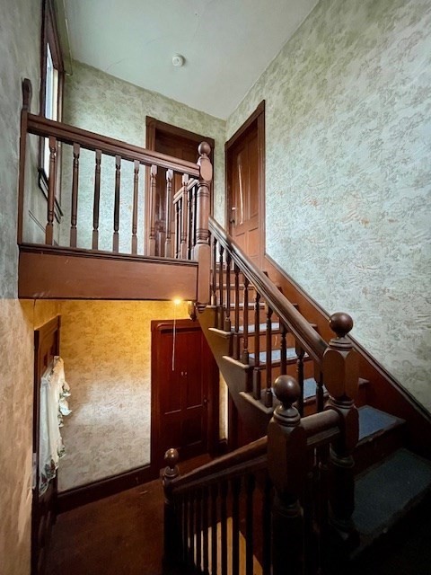 2 bed, 1 bath apartment for rent at 209 Sterling St Unit 2, Clinton — photo 3 of 30
