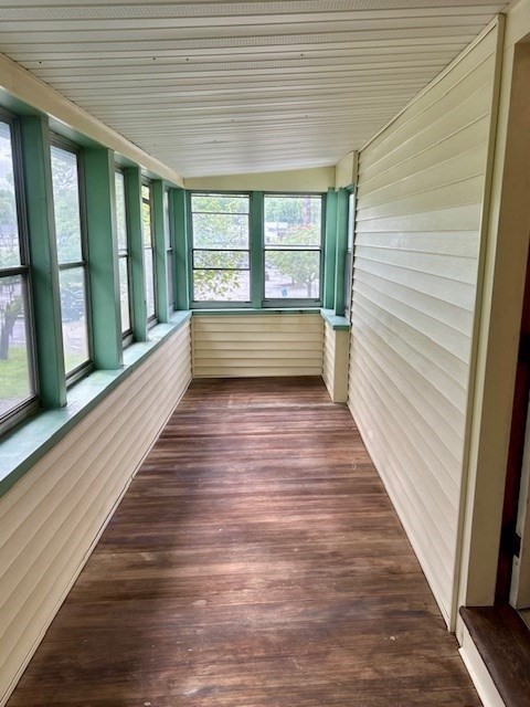2 bed, 1 bath apartment for rent at 209 Sterling St Unit 2, Clinton — photo 24 of 30