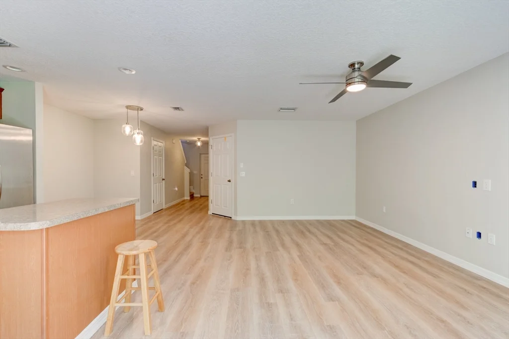 3 bed, 2 bath apartment for rent at 209 Tarracina Way Unit -, Daytona Beach — photo 9 of 27