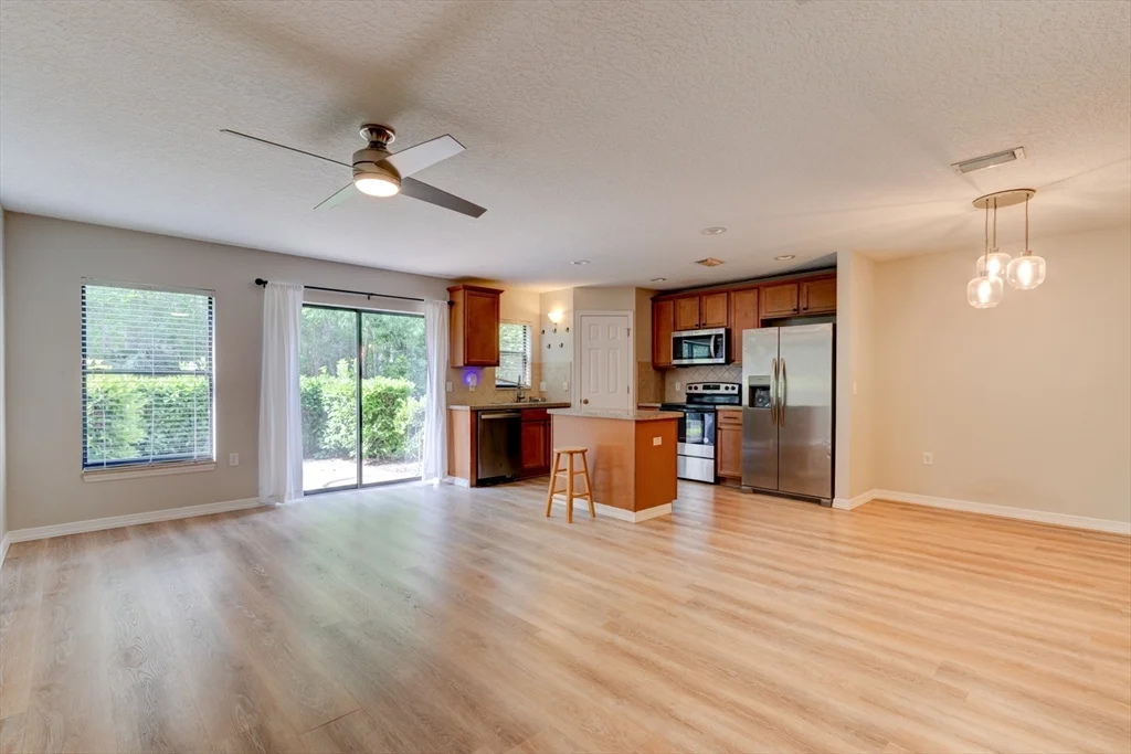 3 bed, 2 bath apartment for rent at 209 Tarracina Way Unit -, Daytona Beach — photo 6 of 27