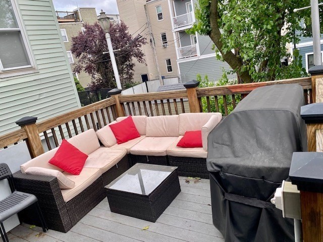 3 bed, 2 bath apartment for rent at 209 W 3rd St Unit 2, South Boston — photo 15 of 16