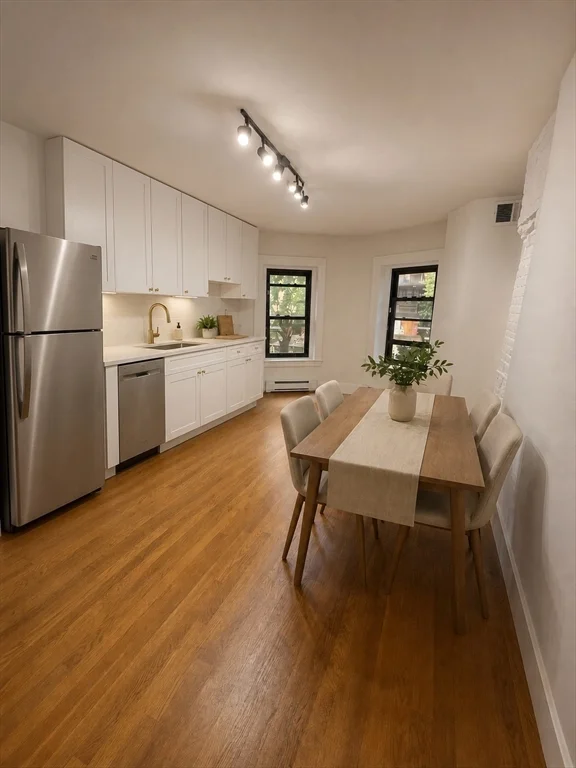 1 bed, 1 bath apartment for rent at 209 W Newton St Unit 1, South End — photo 3 of 8