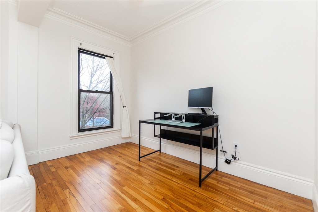 2 bed, 1 bath apartment for rent at 209 W Newton St Unit 3, South End — photo 7 of 23